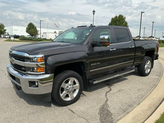 Used 2016 Chevrolet Silverado 2500 LTZ w/ Duramax Plus Package AWD/4WD image 3