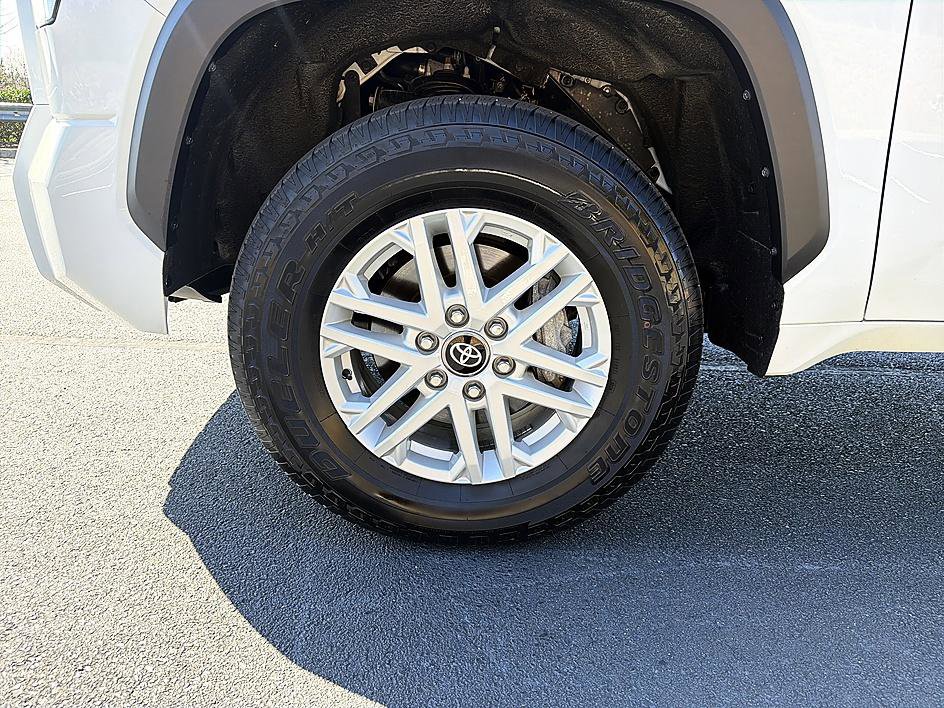 Certified 2025 Toyota Tundra SR5 w/ SR5 Premium Package AWD/4WD image 8