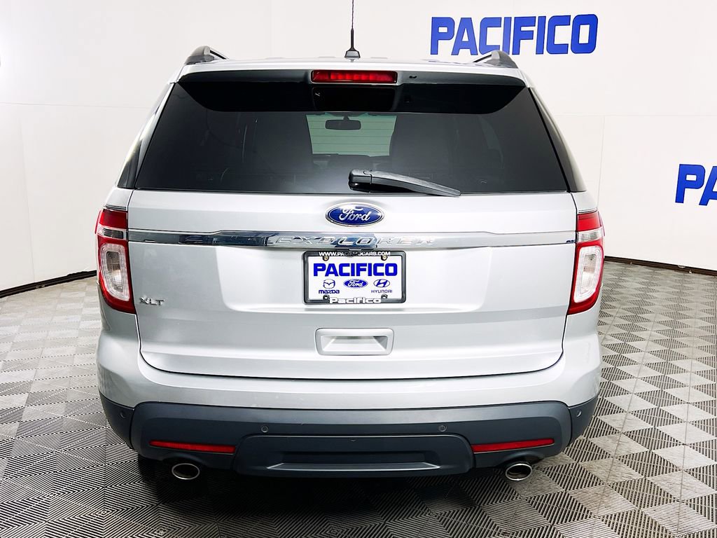 Used 2012 Ford Explorer XLT FWD image 6