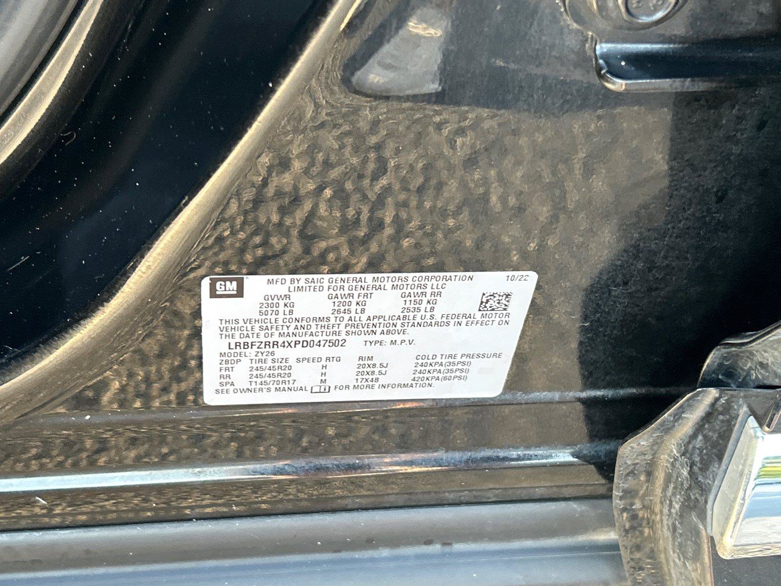 Used 2023 Buick Envision Avenir FWD image 12