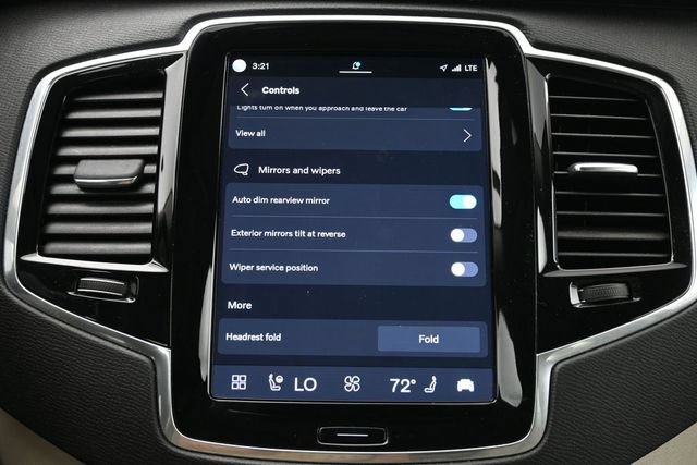 Used 2023 Volvo XC90 B6 Plus w/ Protection Package AWD/4WD image 19