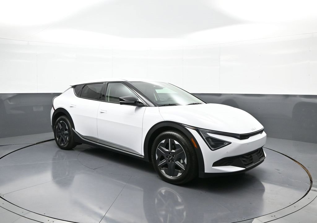 New 2025 Kia EV6 Light image 4
