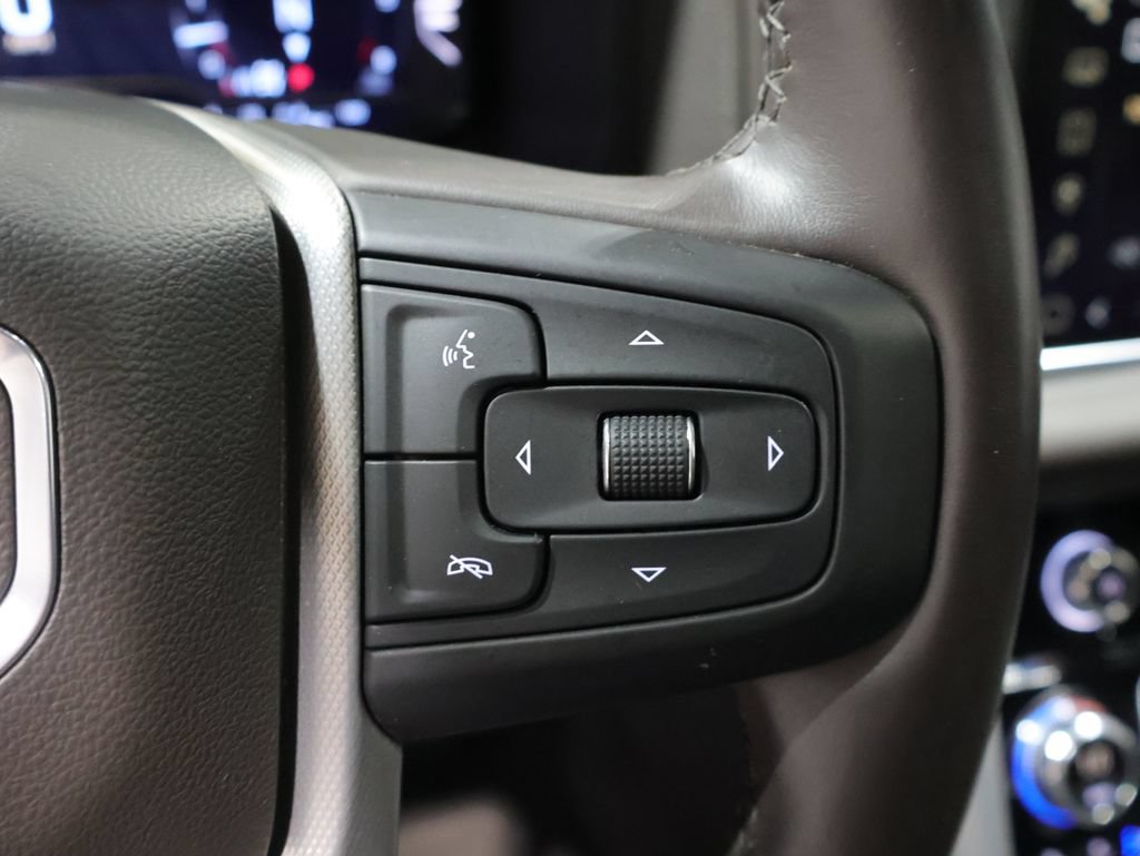 Used 2024 GMC Yukon Denali w/ Denali Reserve Package AWD/4WD image 38