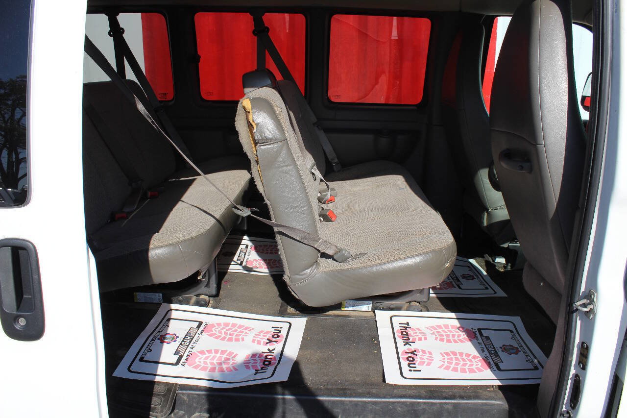 Used 2013 Chevrolet Express 3500 LT w/ LT Preferred Equipment Group image 21