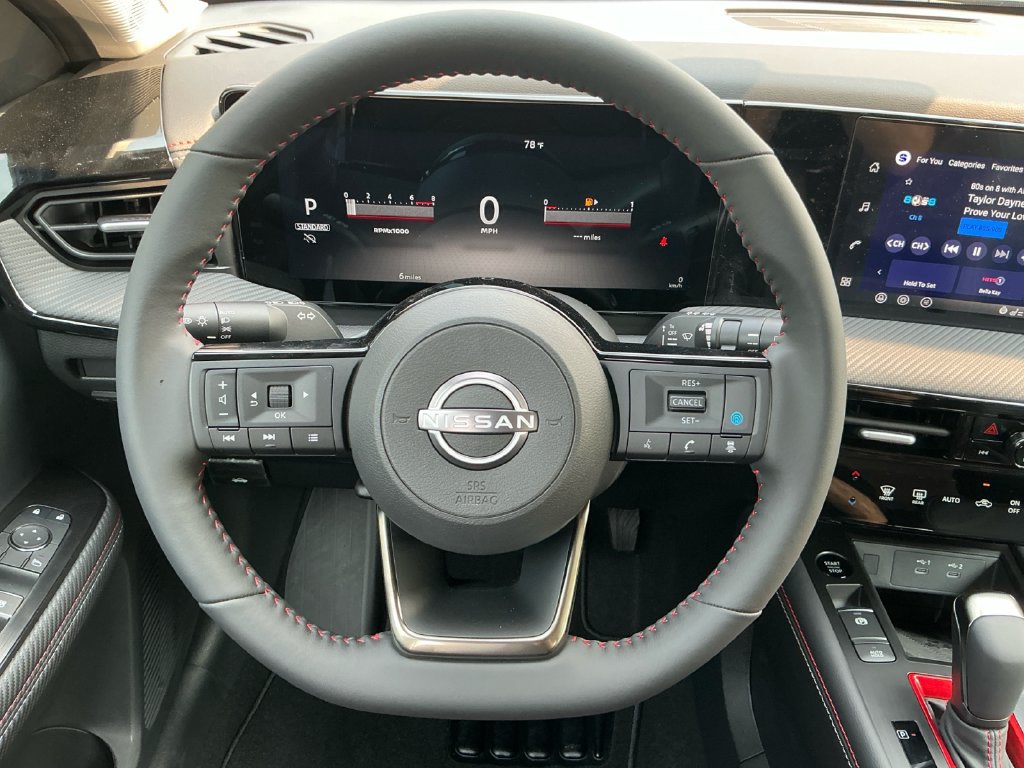 New 2026 Nissan Kicks SR w/ SR Premium Package FWD image 16