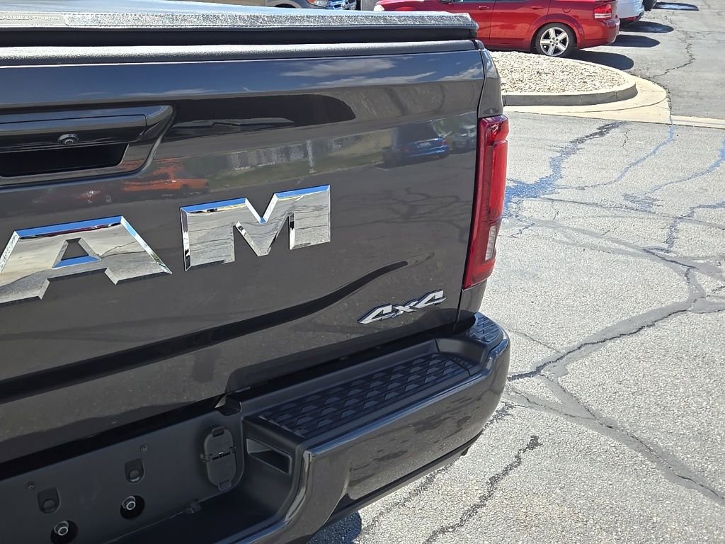 Used 2025 RAM 3500 Laramie w/ Sport Appearance Package AWD/4WD image 11