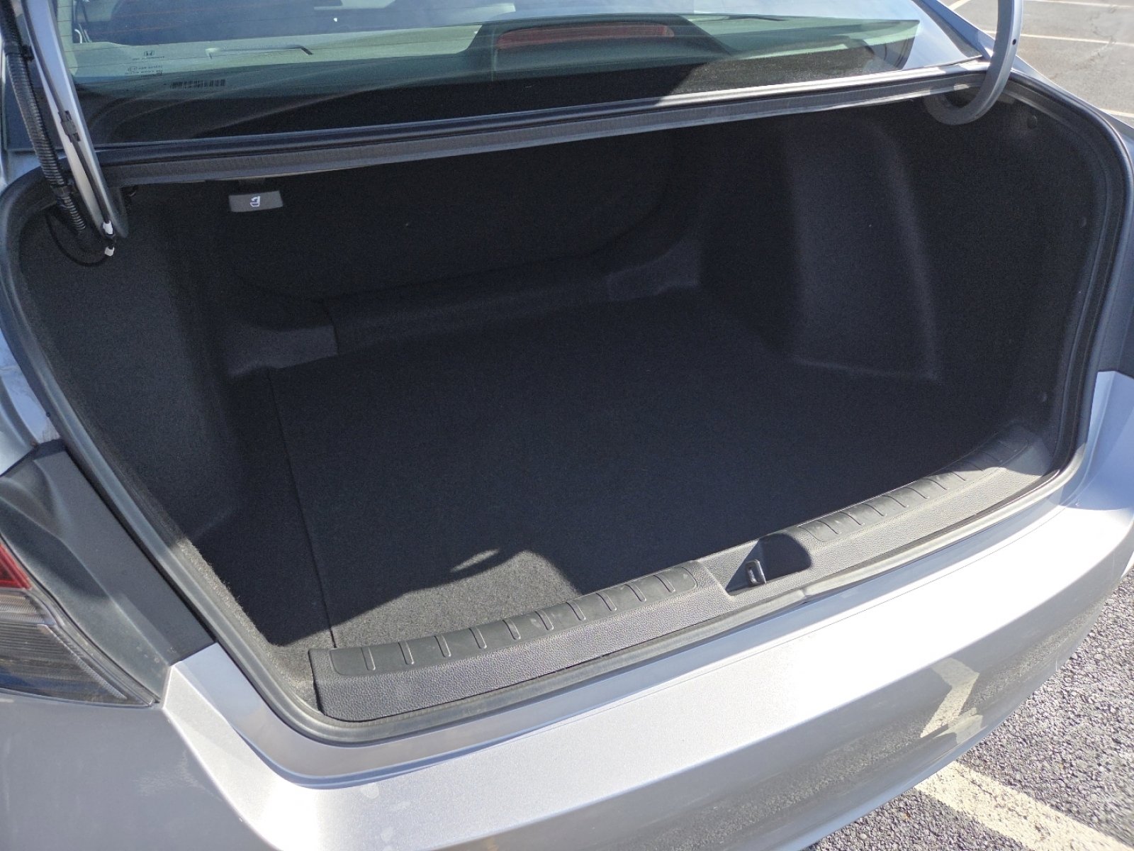 Used 2023 Honda Civic Sport image 19