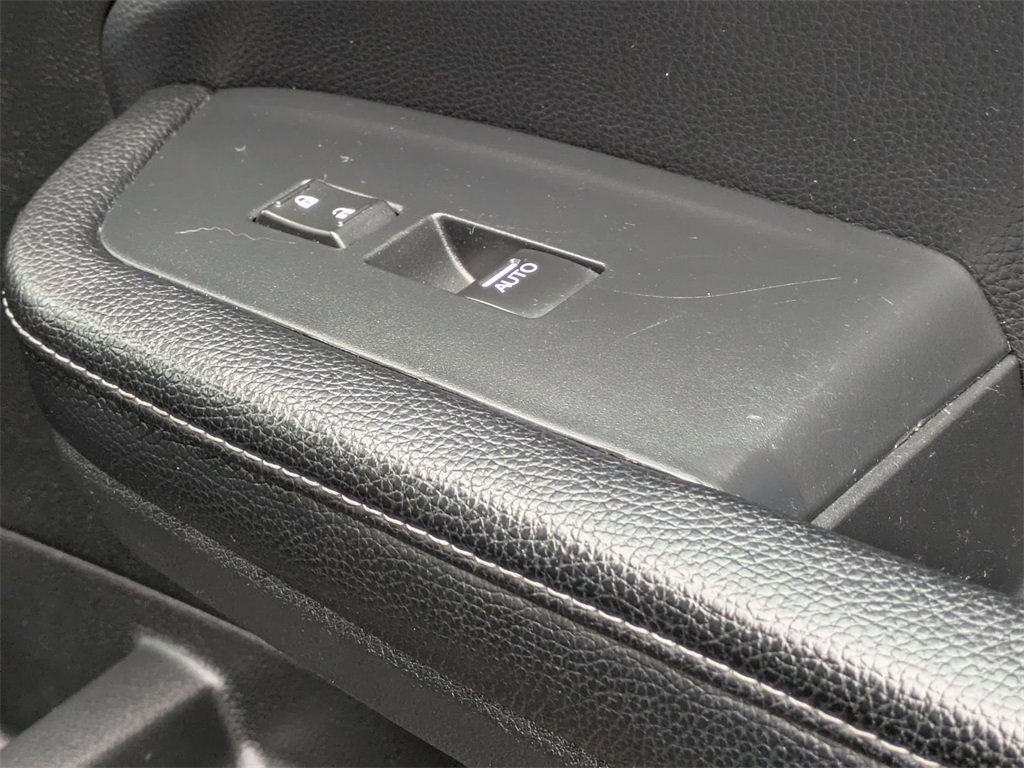 Used 2024 Honda Passport EX-L image 35