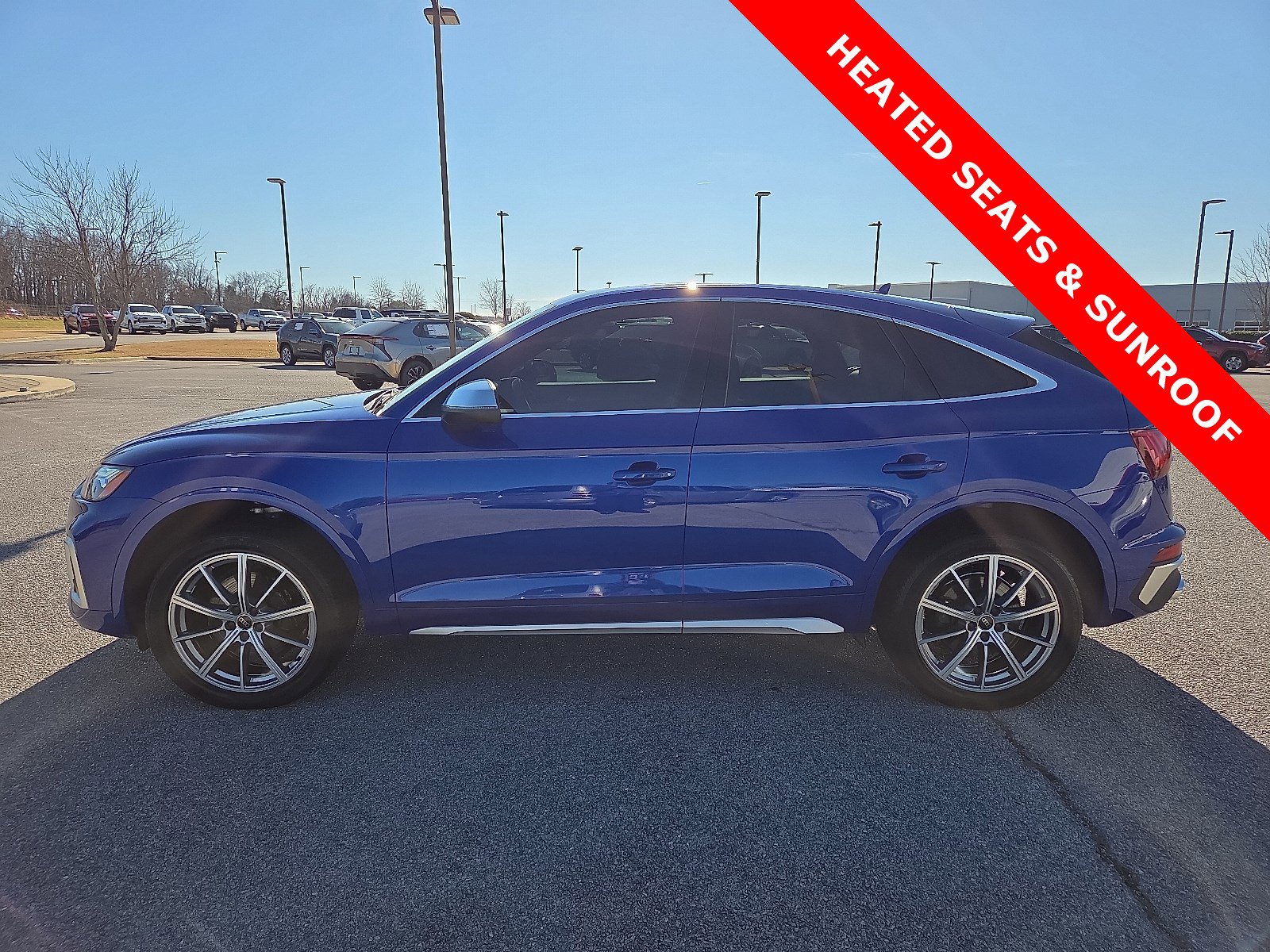 Used 2024 Audi SQ5 Premium Plus w/ Premium Plus Package image 3