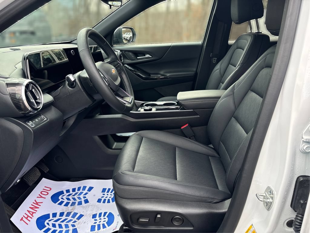 Certified 2026 Chevrolet Equinox LT w/ Convenience Package II AWD/4WD image 9