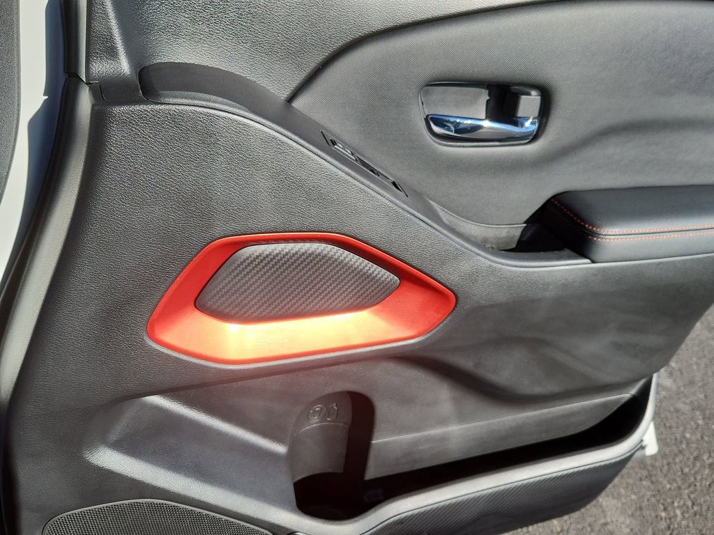 Used 2023 Nissan Frontier PRO-4X w/ Pro Convenience Package image 16