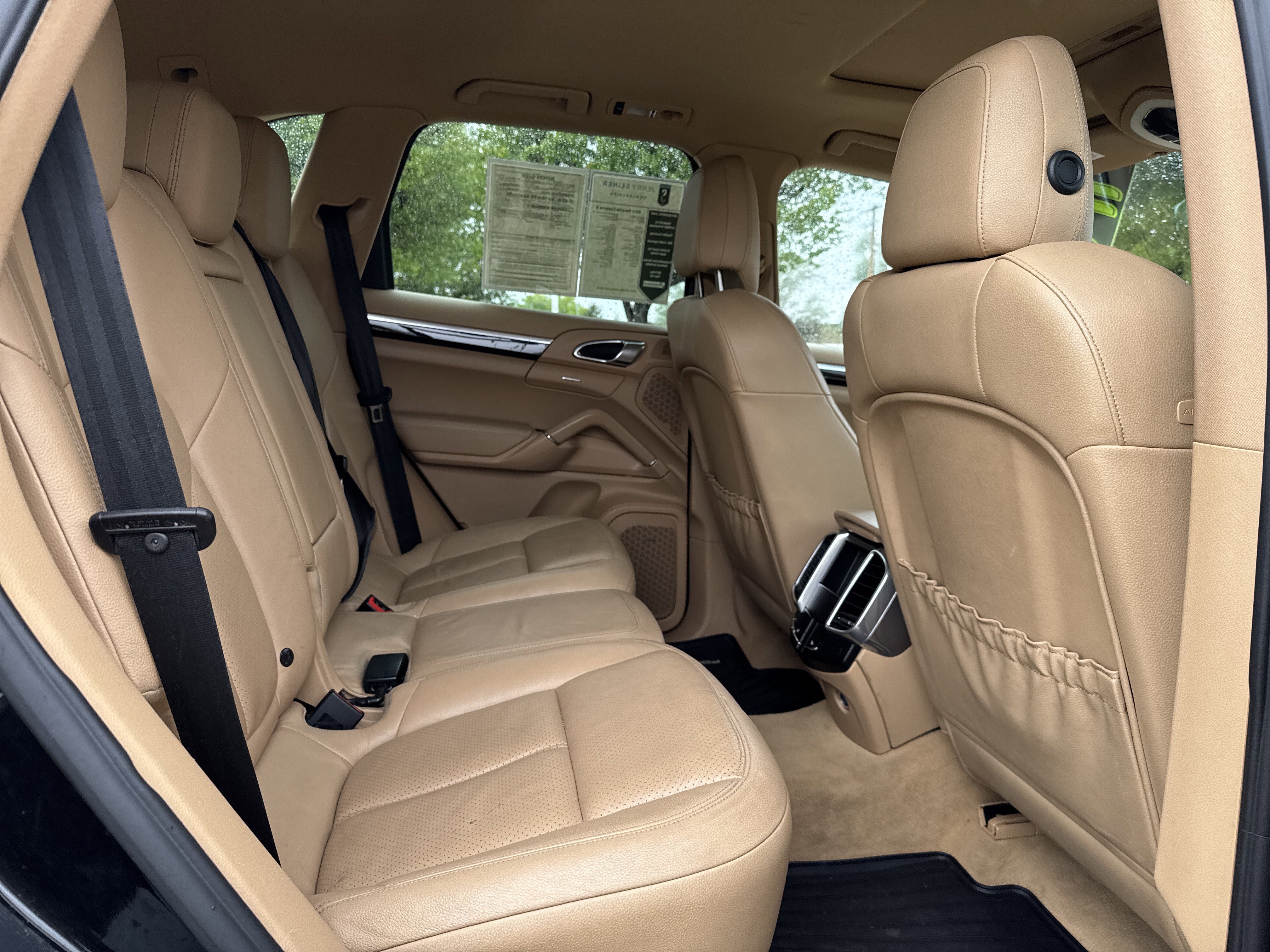 Used 2011 Porsche Cayenne S AWD/4WD image 21