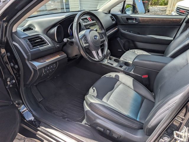 Used 2017 Subaru Outback 2.5i Limited image 11