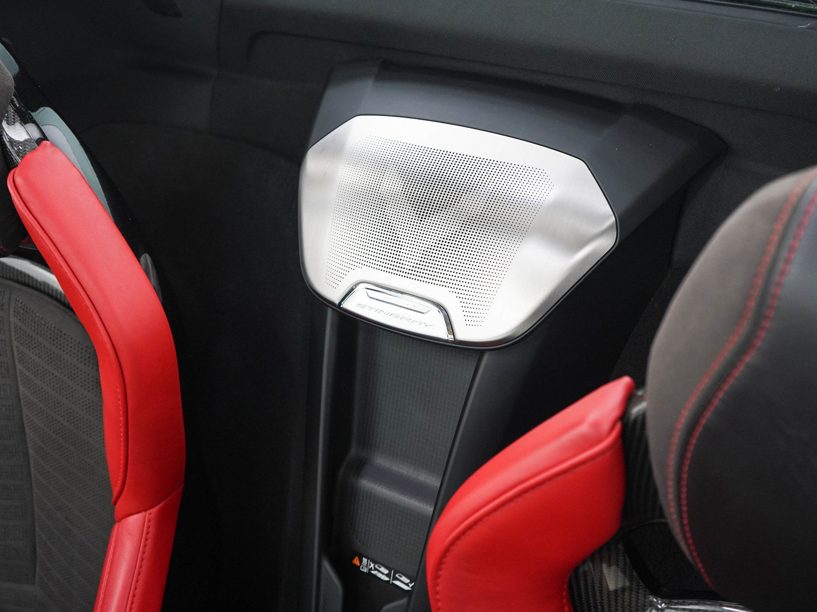 Used 2021 Chevrolet Corvette Stingray Preferred Conv w/ Z51 Performance Package RWD image 28