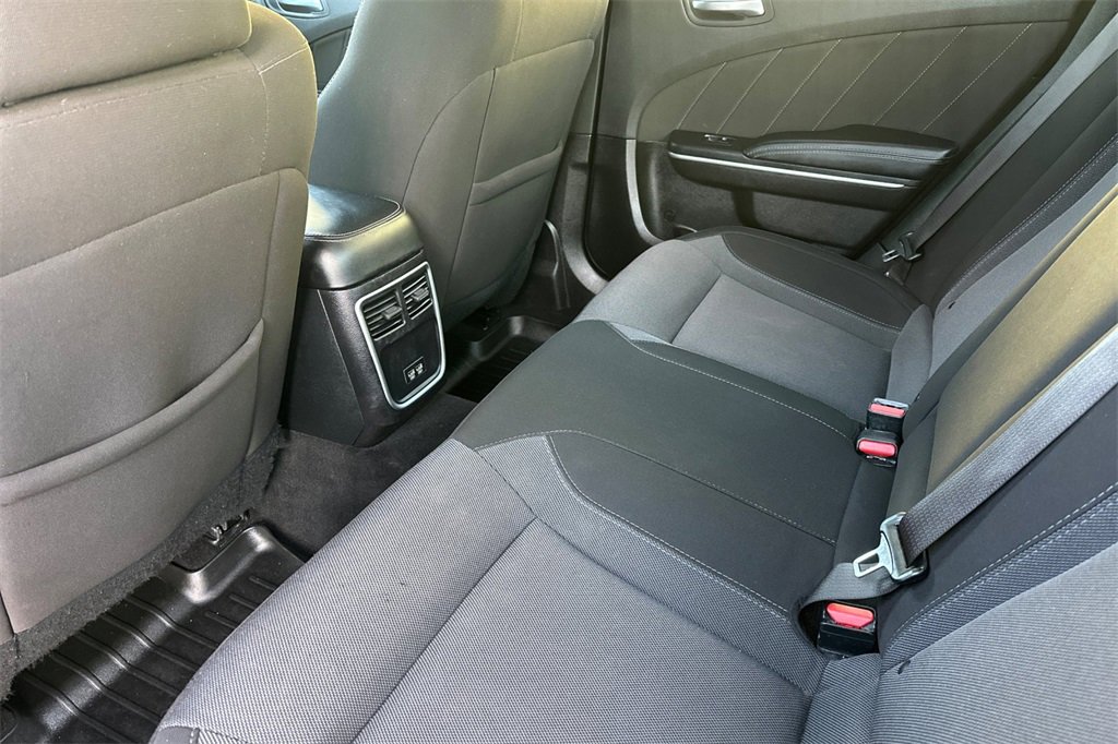 Used 2021 Dodge Charger SXT image 13