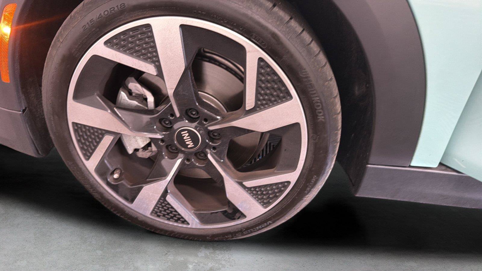 Used 2025 MINI Cooper S FWD image 24