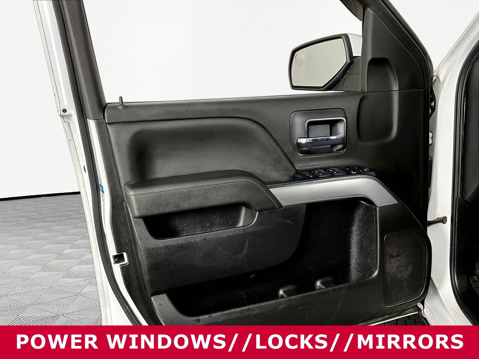 Used 2019 Chevrolet Silverado 1500 LT w/ All Star Edition AWD/4WD image 19