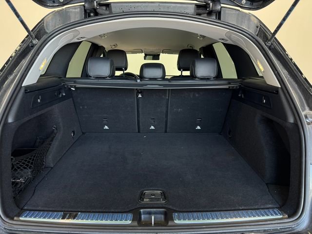 Used 2022 Mercedes-Benz GLC 300 image 8