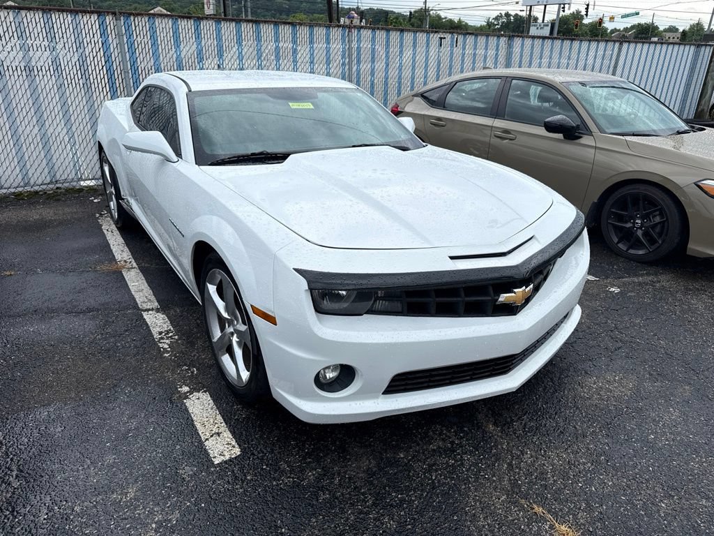 Used 2013 Chevrolet Camaro SS RWD image 1
