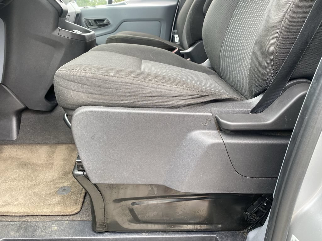 Used 2018 Ford Transit 350 XLT RWD image 24