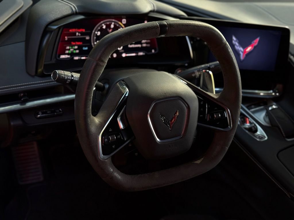 Used 2020 Chevrolet Corvette Stingray Preferred Cpe w/ 2LT Preferred Equipment Group RWD image 39