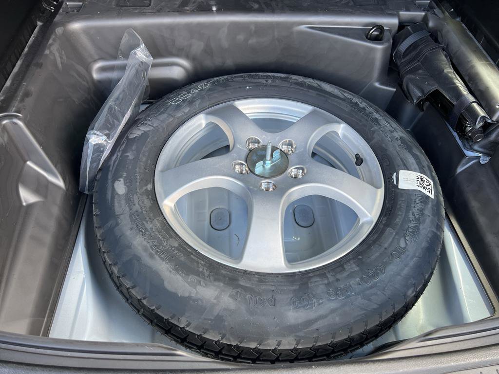 Certified 2023 Jeep Grand Cherokee Altitude image 12