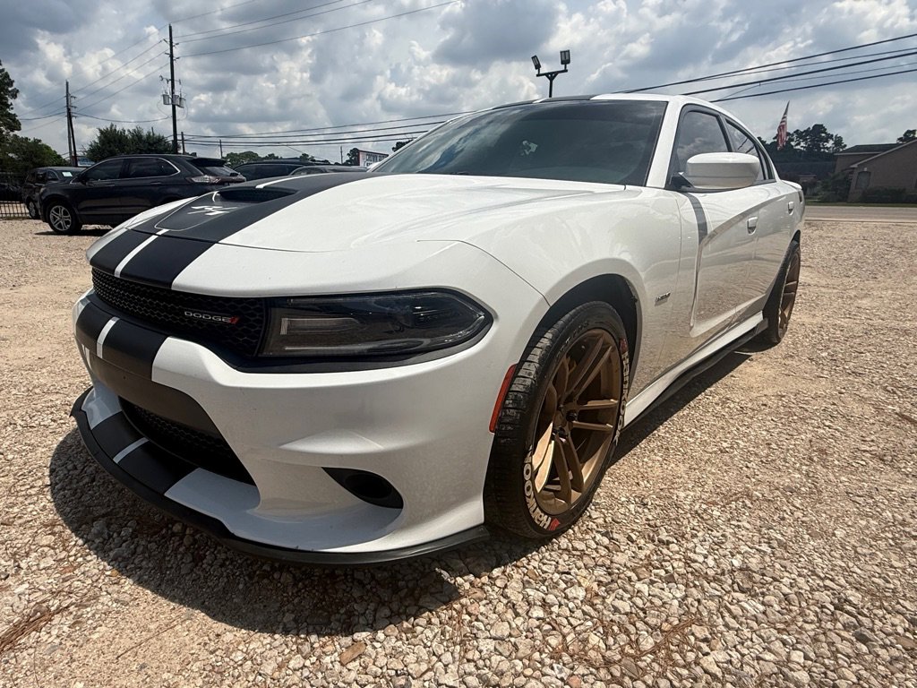 Used 2019 Dodge Charger R/T RWD image 1