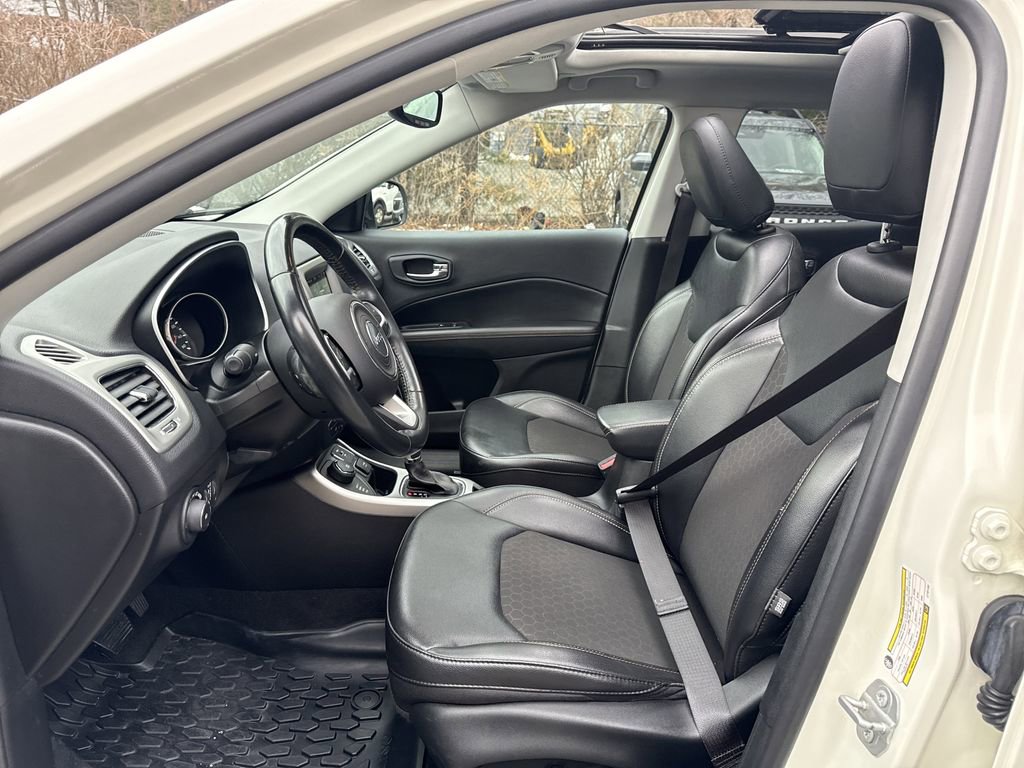 Used 2020 Jeep Compass Latitude w/ Popular Equipment Group image 17