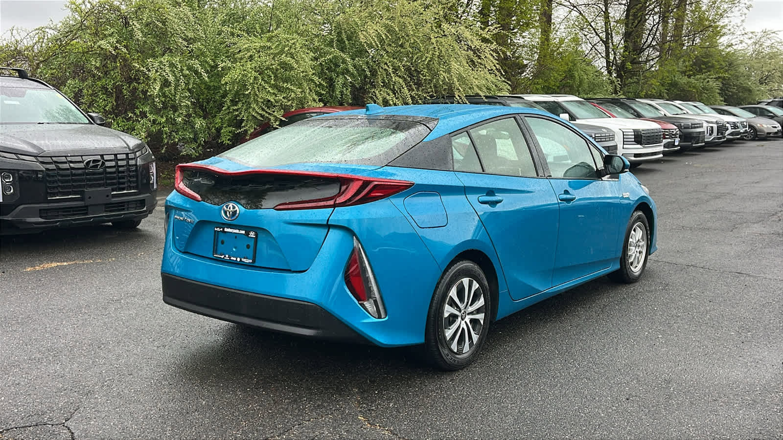 Used 2020 Toyota Prius Prime LE FWD image 4