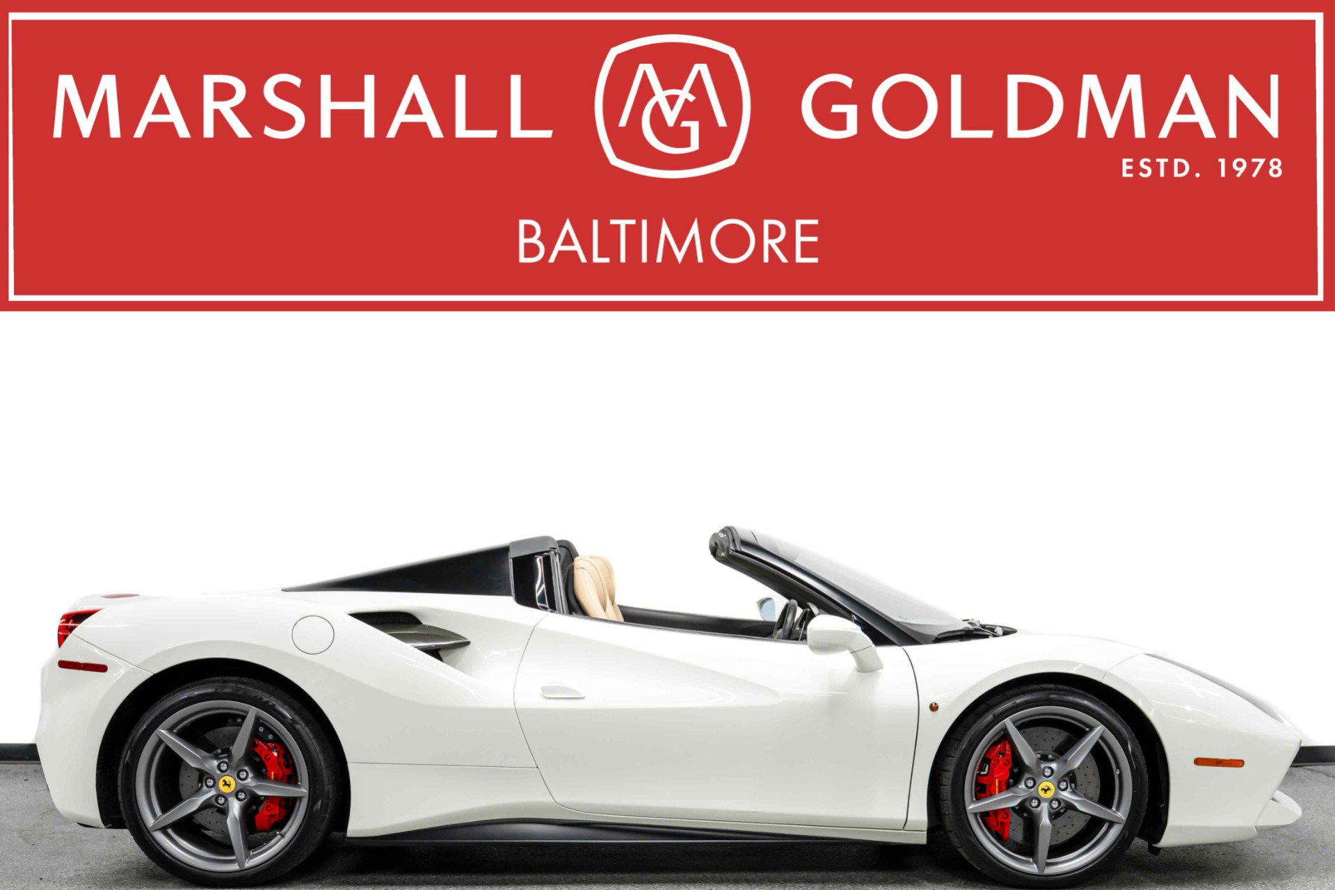 Used 2018 Ferrari 488 Spider image 1
