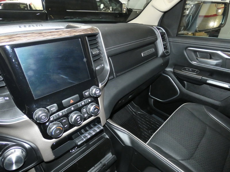 Used 2020 RAM 1500 Laramie image 11