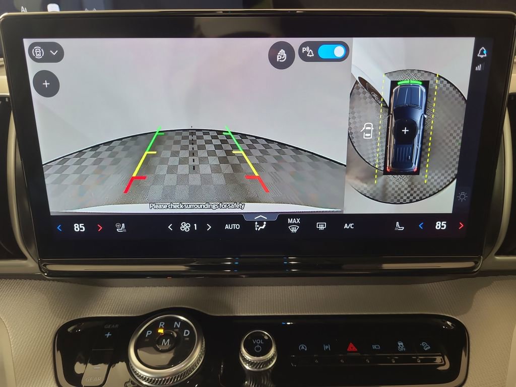 Used 2025 Ford Expedition Max Active image 10