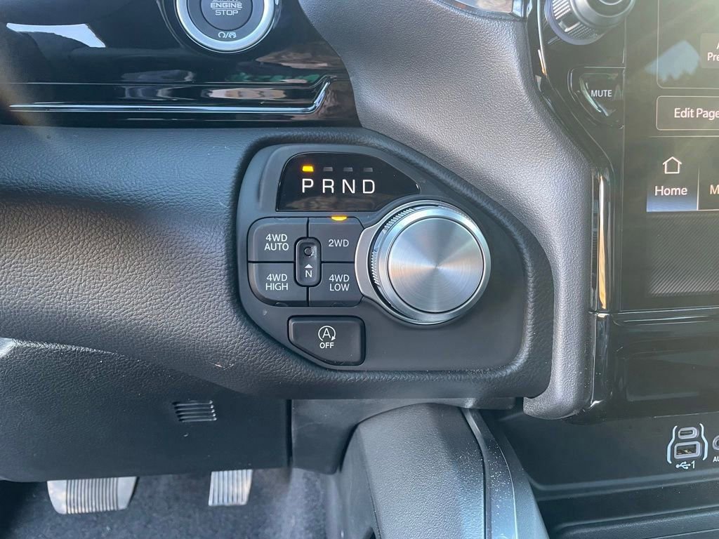 New 2026 RAM 1500 Laramie w/ Night Edition AWD/4WD image 17
