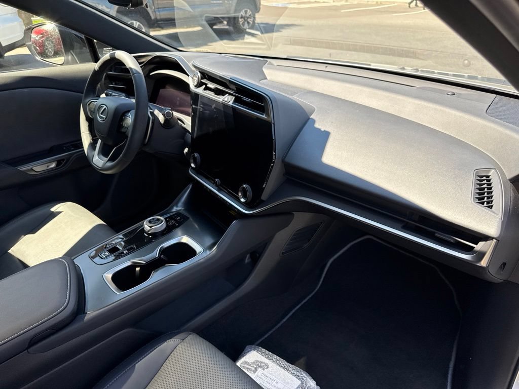 Certified 2023 Lexus RZ 450e Premium w/ Technology Package AWD/4WD image 20