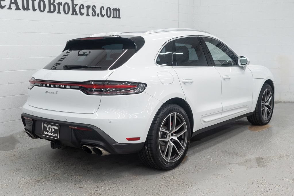 Used 2024 Porsche Macan S AWD/4WD image 56