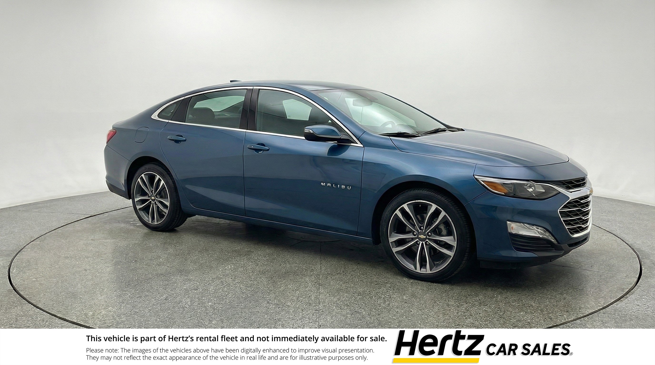 Used 2024 Chevrolet Malibu LT image 1