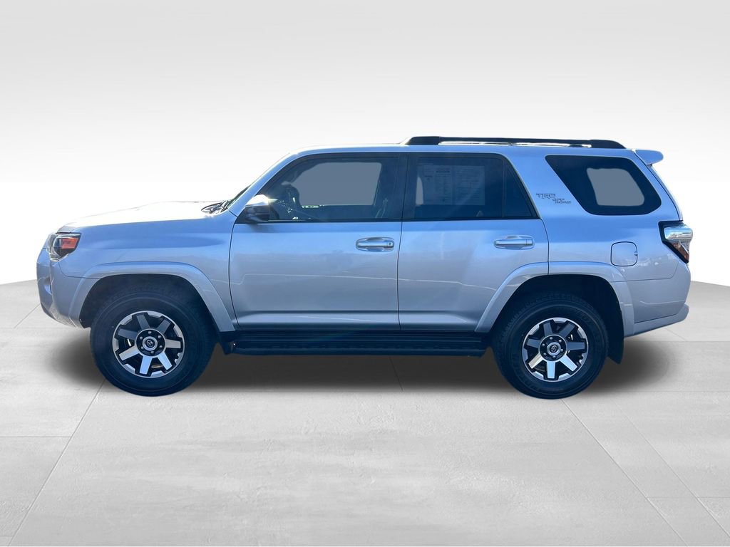Used 2019 Toyota 4Runner TRD Off-Road AWD/4WD video 2