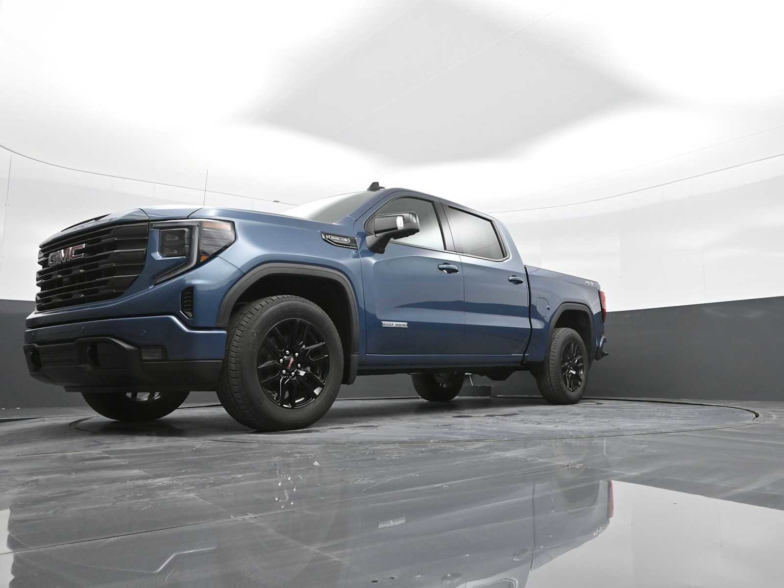 New 2026 GMC Sierra 1500 Elevation w/ Elevation Premium Package image 36