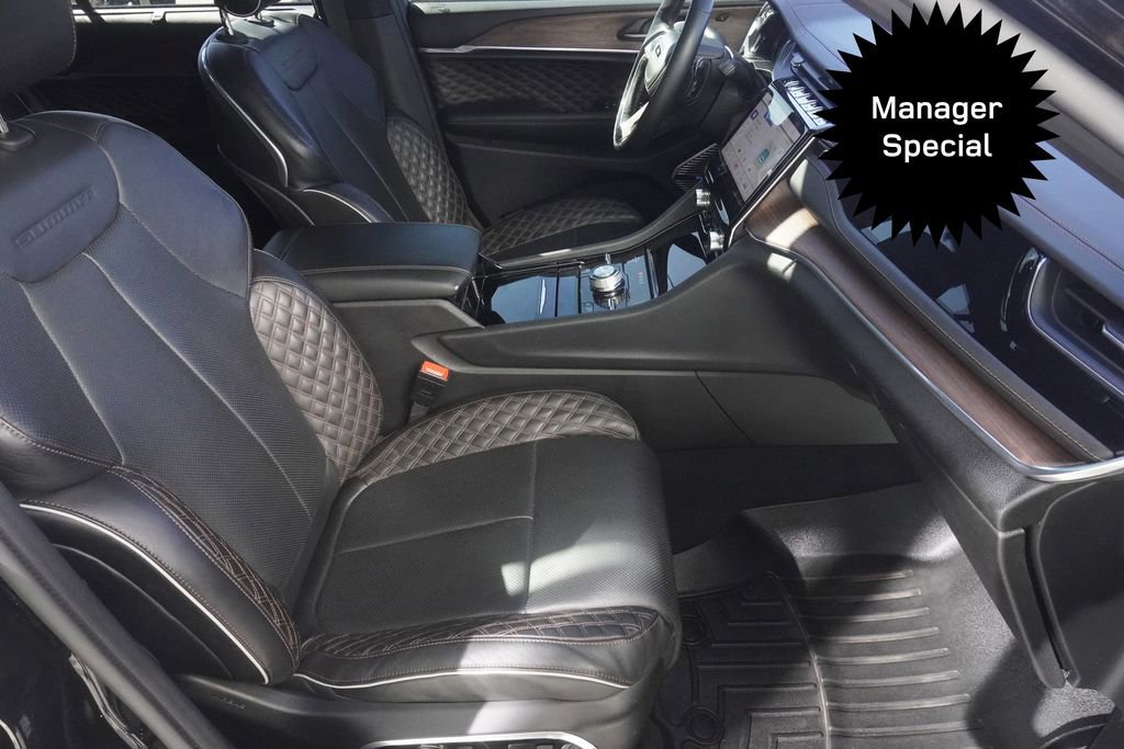 Used 2022 Jeep Grand Cherokee Summit w/ Adv Protech Group IV AWD/4WD image 23