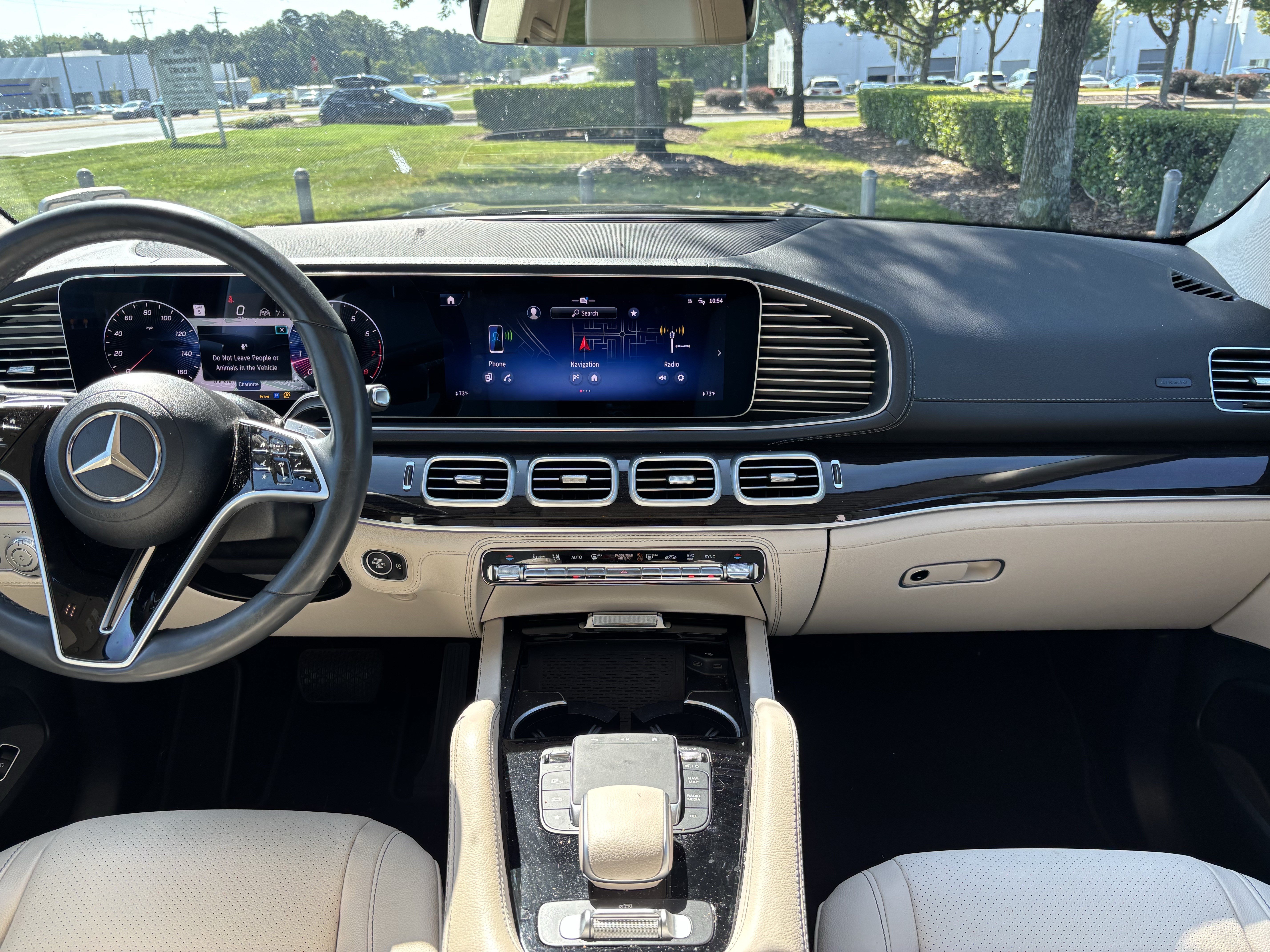 Used 2024 Mercedes-Benz GLS 450 4MATIC image 32