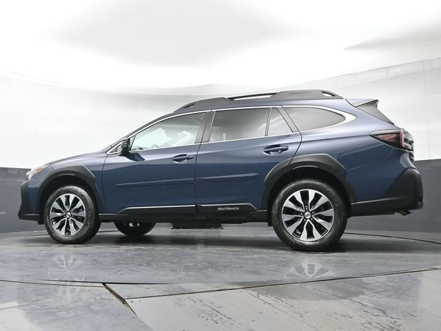 Used 2024 Subaru Outback Limited AWD/4WD image 32
