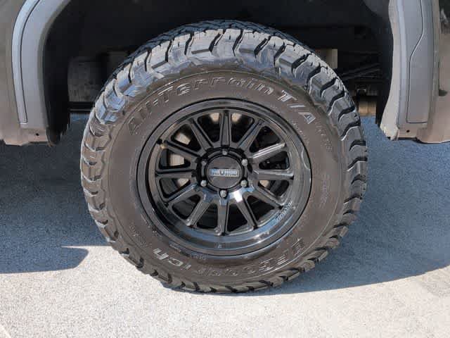 Used 2020 GMC Sierra 1500 AT4 w/ Off-Road Performance Package AWD/4WD image 14