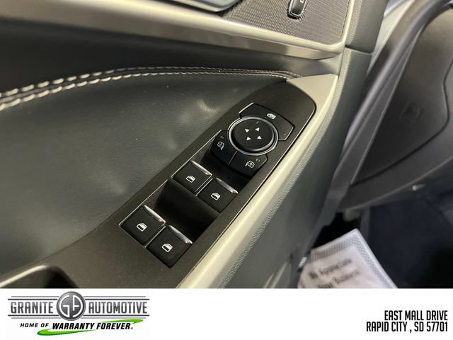 Used 2024 Ford Explorer XLT AWD/4WD image 20