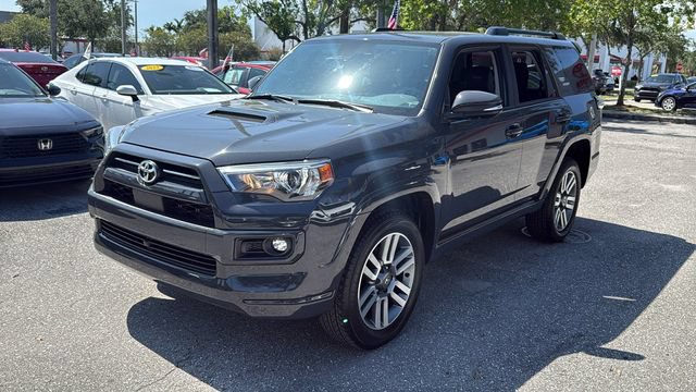 Used 2024 Toyota 4Runner TRD Sport AWD/4WD image 3