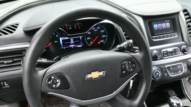 Used 2017 Chevrolet Impala LS FWD image 9
