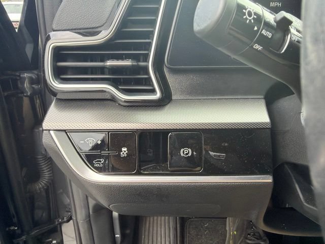Used 2024 Kia Sportage SX AWD/4WD image 14