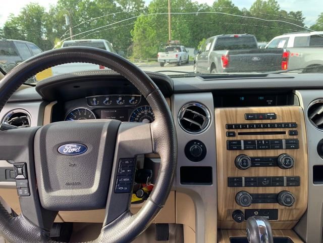 Used 2011 Ford F150 Lariat AWD/4WD image 24