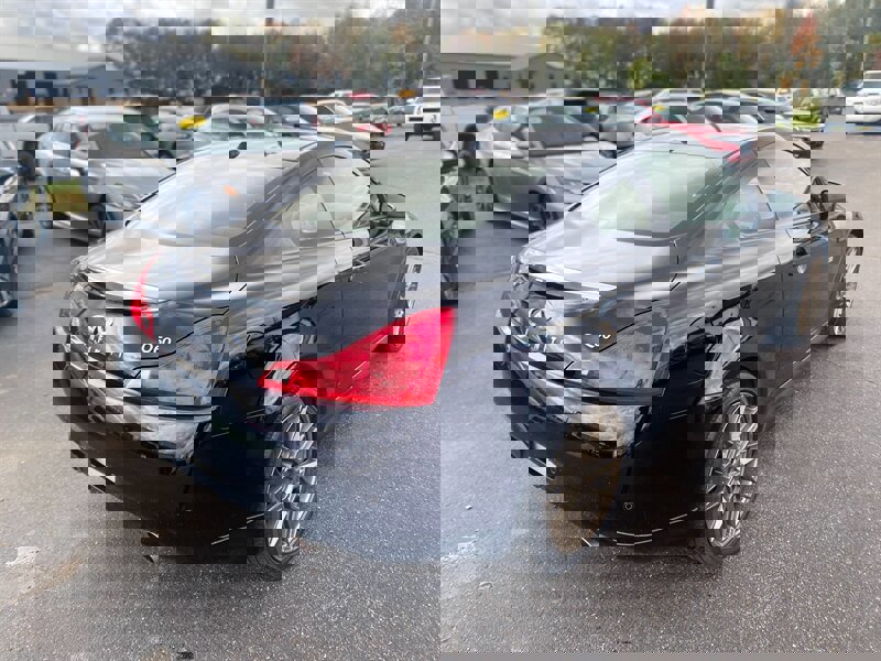 Used 2015 INFINITI Q60 Sport w/ Premium Package image 8