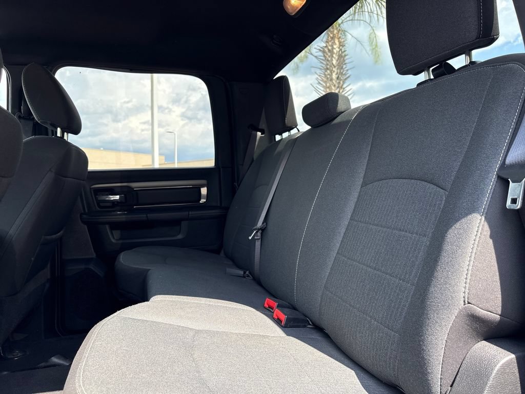 Used 2024 RAM 1500 Warlock RWD image 21