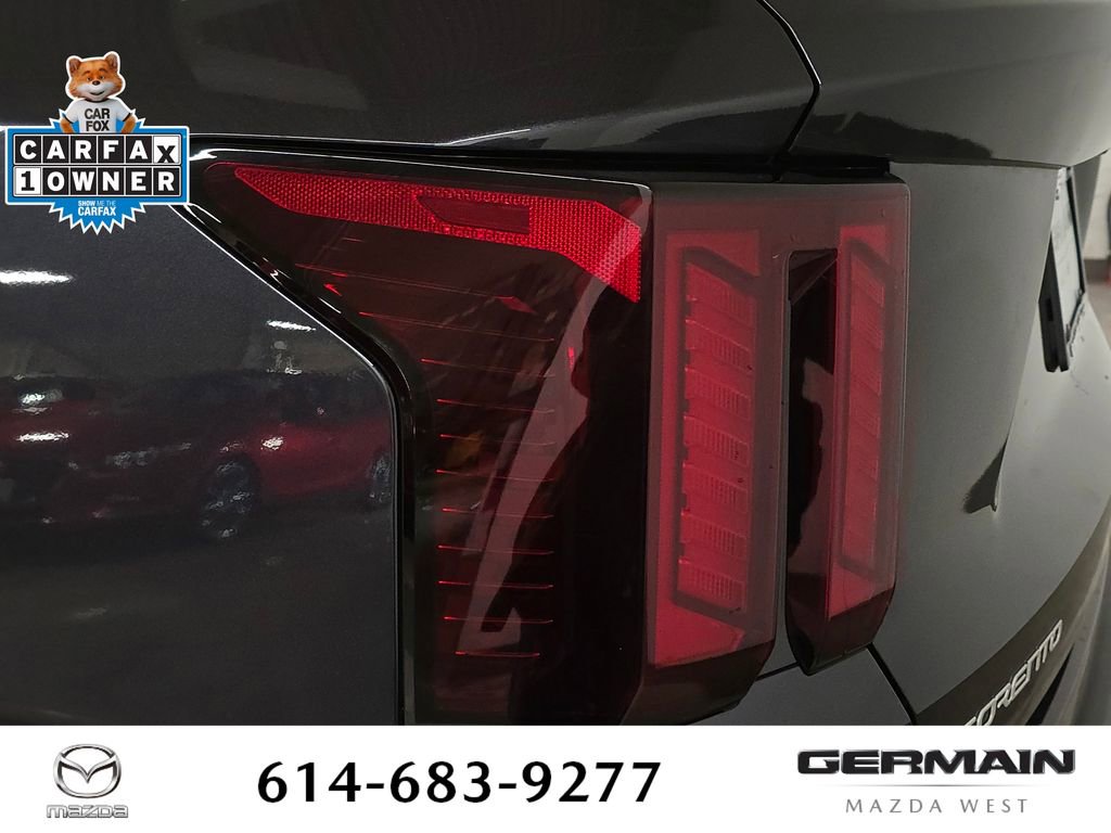 Used 2025 Kia Sorento S w/ Panoramic Sunroof Package image 17